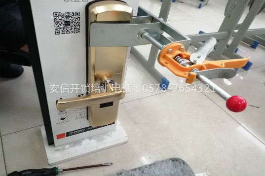 防城港智能指纹锁出现故障怎么办