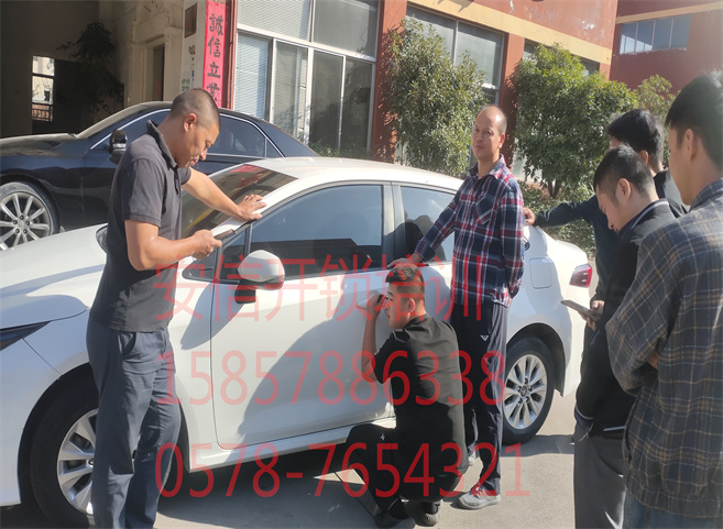 崇左汽车芯片钥匙培训价格是多少钱